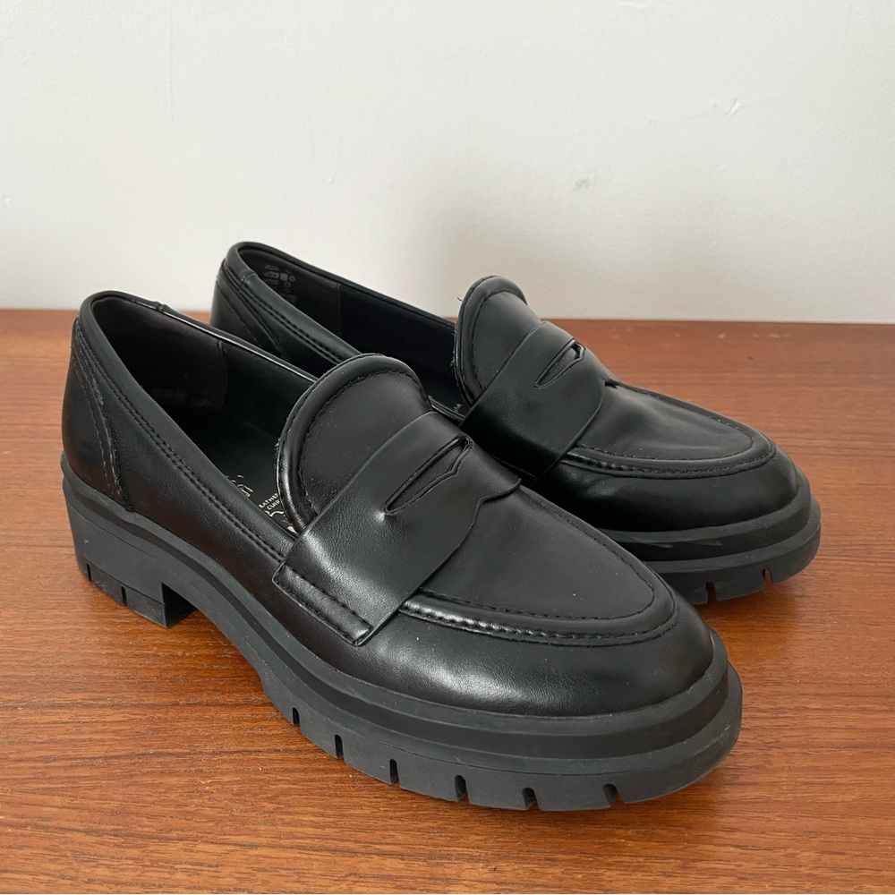 Black Leather Loafer Tamaris Size EUR 38, US 7